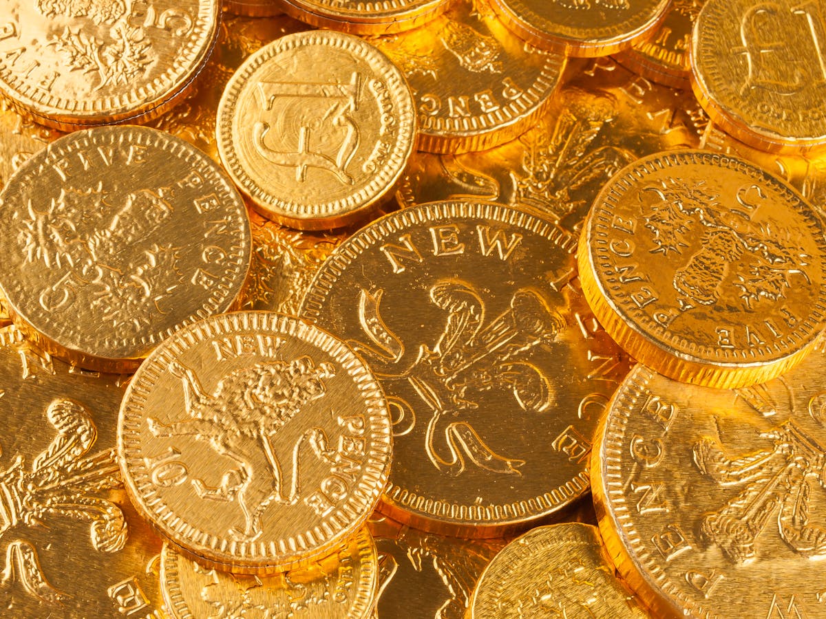 Pound coins on a receipt — money UK Americans