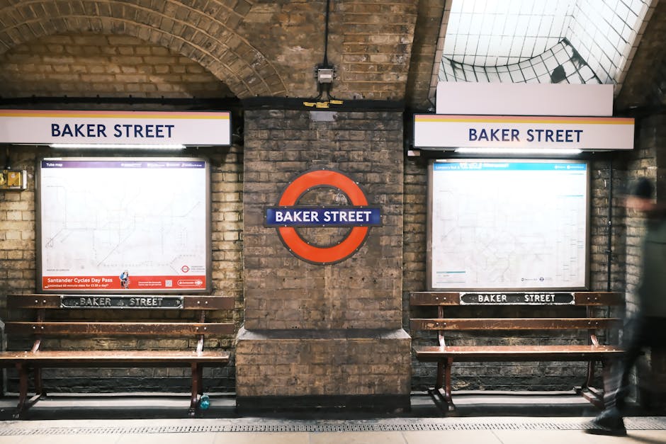 contactless payment london tube reader and gate view