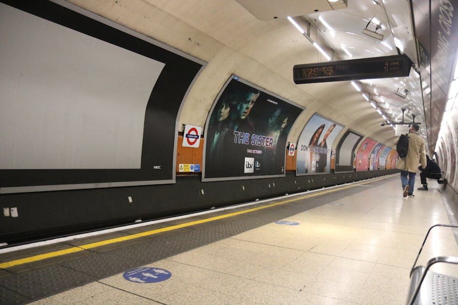 contactless payment london tube traveler tips 2026