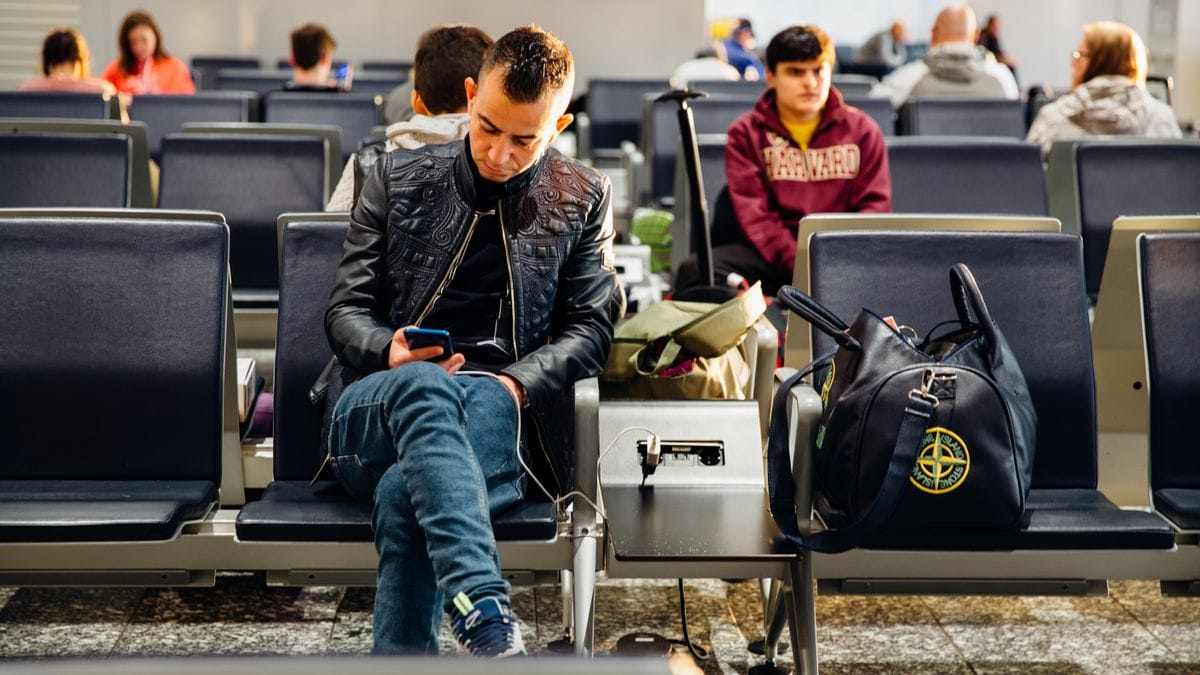 US traveler at UK airport transit zone